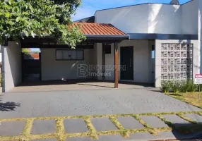 Foto 1 de Casa de Condomínio com 3 Quartos para alugar, 154m² em Jardim Residencial Maggiore, Araraquara