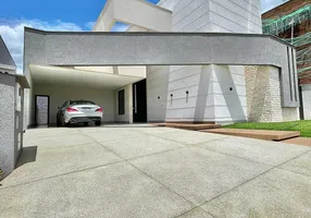 Foto 1 de Casa com 4 Quartos à venda, 240m² em Residencial Goiânia Golfe Clube, Goiânia
