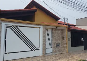 Foto 1 de Casa com 2 Quartos à venda, 80m² em Foch I, Pouso Alegre