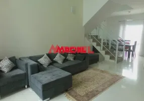 Foto 1 de Casa com 4 Quartos à venda, 200m² em Centro, Piranguinho