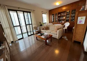 Foto 1 de Apartamento com 4 Quartos à venda, 130m² em Moema, São Paulo