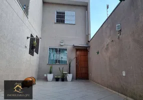 Foto 1 de Sobrado com 2 Quartos à venda, 79m² em Vila Ivone, São Paulo