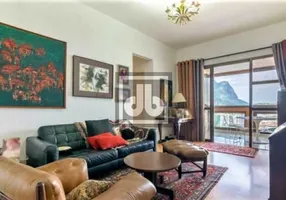 Foto 1 de Apartamento com 2 Quartos à venda, 72m² em Barra da Tijuca, Rio de Janeiro