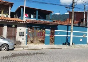 Foto 1 de Sobrado com 5 Quartos à venda, 240m² em Canto do Mar, São Sebastião
