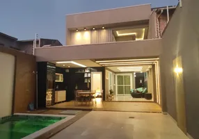 Foto 1 de Casa com 4 Quartos à venda, 210m² em Sapiranga, Fortaleza