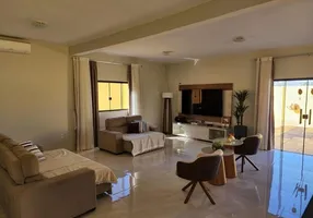 Foto 1 de Casa de Condomínio com 3 Quartos à venda, 180m² em Incra 8, Brasília