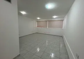 Foto 1 de Sala Comercial para alugar, 34m² em Enseada do Suá, Vitória