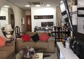 Foto 1 de Apartamento com 4 Quartos à venda, 210m² em Jardim Guanabara, Rio de Janeiro