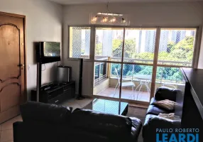Foto 1 de Apartamento com 3 Quartos para alugar, 120m² em Morumbi, São Paulo