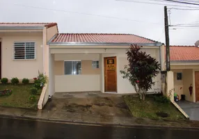 Foto 1 de Casa com 3 Quartos à venda, 70m² em Órfãs, Ponta Grossa