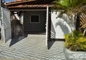Foto 1 de Casa com 2 Quartos à venda, 90m² em Jardim Praia Grande, Mongaguá