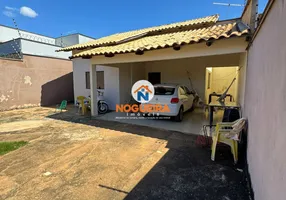 Foto 1 de Casa com 3 Quartos à venda, 99m² em Loteamento Bertaville, Palmas