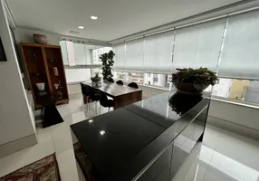 Foto 1 de Apartamento com 3 Quartos à venda, 75m² em Aclimação, São Paulo