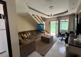 Foto 1 de Casa com 2 Quartos à venda, 60m² em Santa Amélia, Belo Horizonte