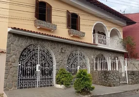 Foto 1 de Casa com 3 Quartos para alugar, 360m² em São Caetano, São João Del Rei