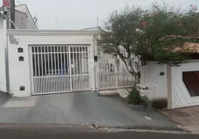 Foto 1 de Casa com 3 Quartos à venda, 109m² em Vila Prado, São Carlos