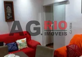Foto 1 de Apartamento com 2 Quartos à venda, 64m² em Marechal Hermes, Rio de Janeiro