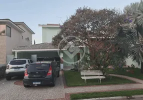 Foto 1 de Casa de Condomínio com 5 Quartos à venda, 321m² em Jardins Atenas, Goiânia