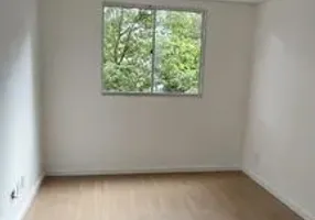 Foto 1 de Apartamento com 2 Quartos à venda, 40m² em Campo Limpo, São Paulo