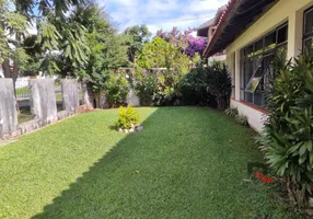 Foto 1 de Casa com 3 Quartos à venda, 268m² em Santa Felicidade, Curitiba