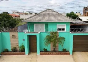 Foto 1 de Sobrado com 3 Quartos à venda, 160m² em Figueira, Guaratuba