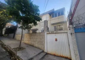 Foto 1 de Casa com 5 Quartos à venda, 269m² em São Pedro, Belo Horizonte