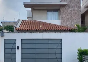 Foto 1 de Casa com 4 Quartos à venda, 220m² em Vila João Vaz, Goiânia