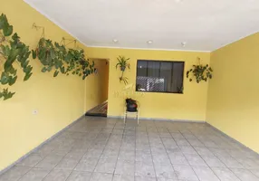 Foto 1 de Sobrado com 3 Quartos à venda, 181m² em Parque Capuava, Santo André