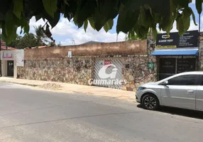 Foto 1 de Casa com 6 Quartos à venda, 577m² em Maraponga, Fortaleza