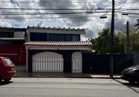 Foto 1 de Sobrado com 4 Quartos à venda, 327m² em Saguaçú, Joinville