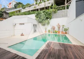 Foto 1 de Casa com 4 Quartos à venda, 339m² em Vila Madalena, São Paulo