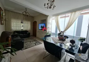 Foto 1 de Casa com 3 Quartos à venda, 150m² em Vila Bertioga, São Paulo