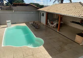 Foto 1 de Casa com 3 Quartos à venda, 150m² em Veneza, Ribeirão das Neves