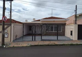 Foto 1 de Casa com 3 Quartos para alugar, 118m² em Centro, Araraquara