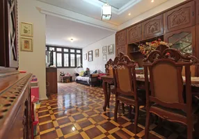 Foto 1 de Casa com 3 Quartos à venda, 370m² em Floresta, Porto Alegre