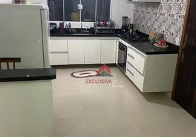 Foto 1 de Casa com 2 Quartos à venda, 100m² em , Ubatuba