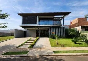 Foto 1 de Sobrado com 4 Quartos à venda, 516m² em Centro, Jaguariúna