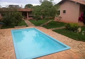 Foto 1 de Fazenda/Sítio com 3 Quartos à venda, 120m² em Mocambeiro, Matozinhos