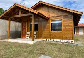 Foto 1 de Casa com 3 Quartos para venda ou aluguel, 125m² em Meaipe, Guarapari