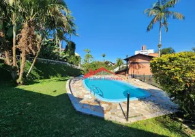 Foto 1 de Casa com 3 Quartos para alugar, 269m² em Floresta, Joinville