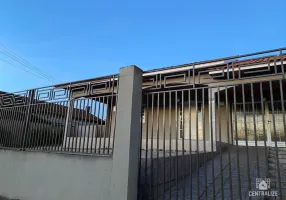 Foto 1 de Casa com 3 Quartos à venda, 217m² em Uvaranas, Ponta Grossa