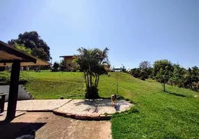 Foto 1 de Fazenda/Sítio com 4 Quartos à venda, 300m² em Zona Rural, Boituva