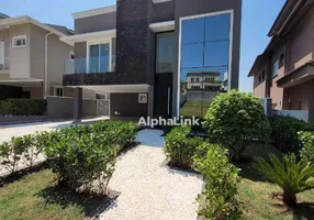 Foto 1 de Casa de Condomínio com 4 Quartos à venda, 325m² em Alphaville, Santana de Parnaíba