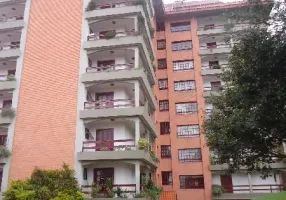 Foto 1 de Cobertura com 4 Quartos para alugar, 300m² em Jardim América, Caxias do Sul