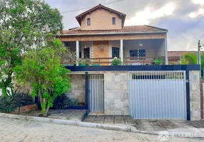 Foto 1 de Casa com 3 Quartos à venda, 250m² em Santa Rosa, Campina Grande