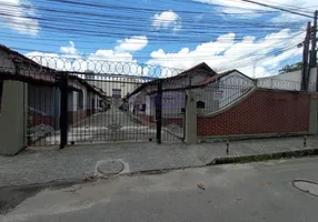 Foto 1 de Casa de Condomínio com 2 Quartos à venda, 70m² em Centro, São Gonçalo