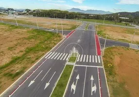 Foto 1 de Lote/Terreno à venda, 383m² em Sertao do Maruim, São José