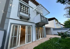 Foto 1 de Casa com 4 Quartos para venda ou aluguel, 267m² em Barra da Tijuca, Rio de Janeiro