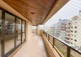 Foto 1 de Cobertura com 3 Quartos à venda, 500m² em Bela Vista, Porto Alegre