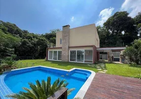 Foto 1 de Casa de Condomínio com 4 Quartos para venda ou aluguel, 494m² em Pousada dos Bandeirantes, Carapicuíba